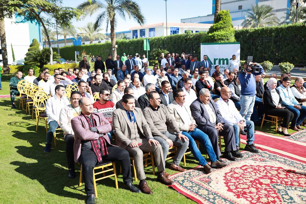 Honoring the exemplary employee at the Arma factories